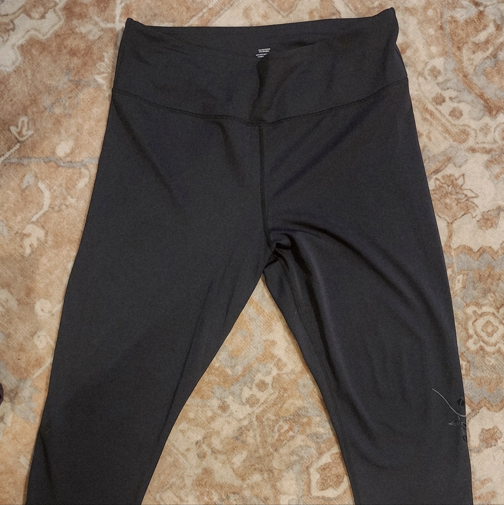 Zyia Leggings